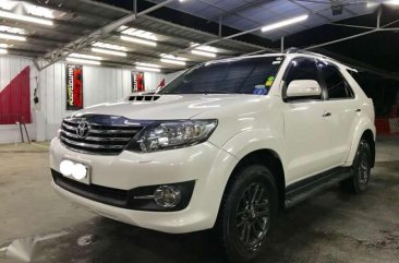 2015 Toyota Fortuner V black edition 