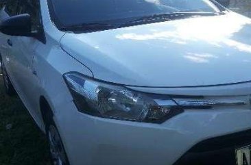 Toyota Vios2015 J Manual White Grab