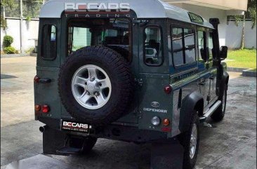 2016 Land Rover Defender 110 1800 Kms only