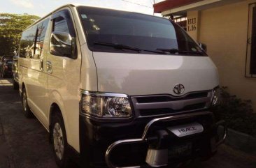 TOYOTA Hiace commuter 2011 MT diesel
