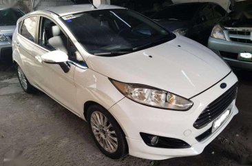 2015 FORD FIESTA Hatchback S - walang issue 