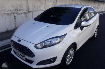 2014 Ford Fiesta sedan Matic Fresh in and out