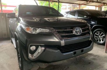 2017 Toyota Fortuner 2400G 4x2 Manual Gray_Diesel