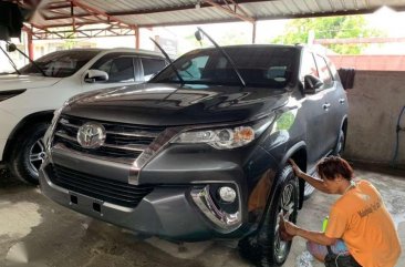 2017 TOYOTA Fortuner 24 G 4x2 Manual Gray