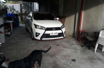 Rush for sale TOYOTA Yaris 2015 E Manual transmission