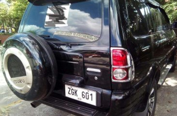 ISUZU Crosswind XUV 2007 model matic very fresh