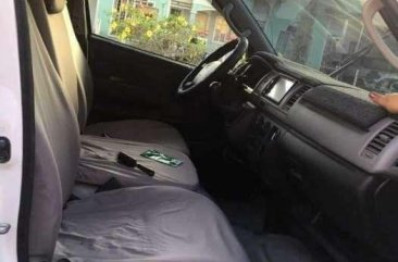 2014 model Toyota HiACE Commuter for sale