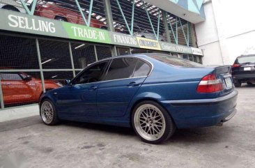 2004 BMW 318i automatic blue 103,982kms