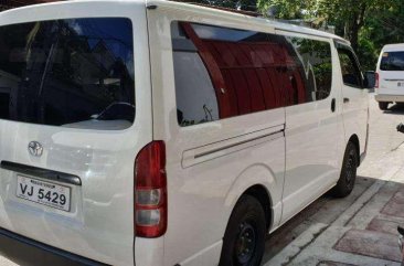 2017 Toyota Hiace Commuter 3.0 Manual Diesel White 