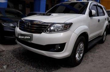 Toyota Fortuner manual transmision 4x2 62mellage 2014model