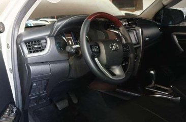 2018 Toyota Fortuner 2.4G Automatic Diesel White