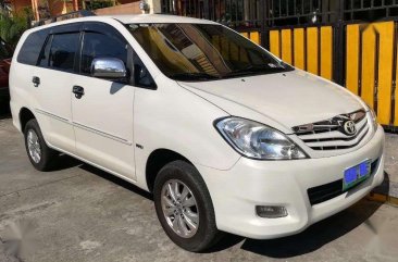 Toyota Innova G Manual VVTi White Pearl 2011 