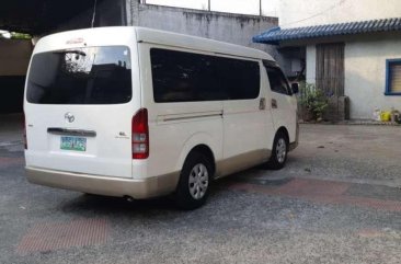 2011 Toyota Hiace Grandia GL MT for sale