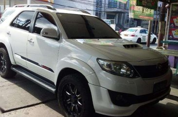 TOYOTA Fortuner g 2014 AT Diesel Engine 4x2