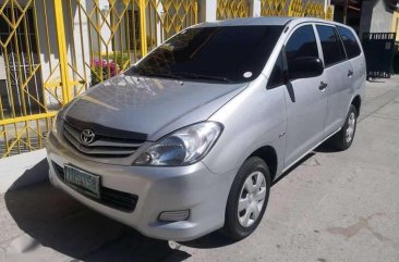 Toyota Innova MT 2012 Model for sale