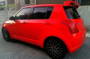 Suzuki Swift Red 2005 AT FOR SALE 