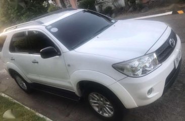 For Sale! 2010 Toyota Fortuner 4x2 2.7 g gas at