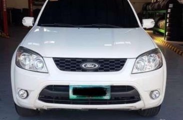 FOR SALE! Ford Escape XLS 2013 Model A/T