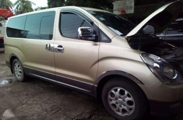 For sale HYUNDAI Grand Starex Vgt 2010 model