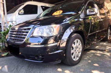 2010 Chrysler Town and Country Diesel