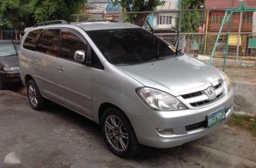 Toyota Innova 20 G gasoline 2005 Model FOR SALE