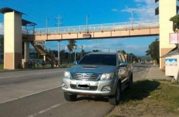 Toyota Hilux G 2012 4x4 Manual transmission