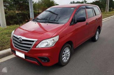 Toyota Innova E 2015 FOR SALE