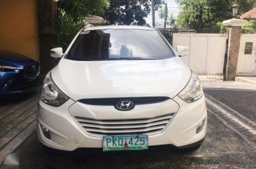 2010 Hyundai Tucson Crdi 4WD (Pearl White)