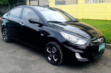 HYUNDAI Accent 2011 MT FOR SALE