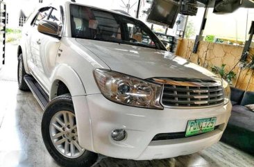 Toyota Fortuner G 2011 FOR SALE