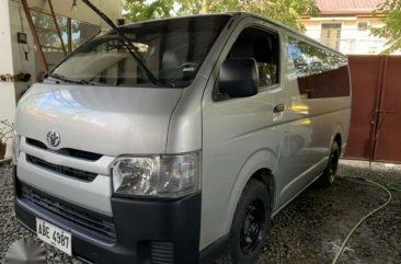 2016 Toyota Hiace Commuter 2.5 Manual transmission