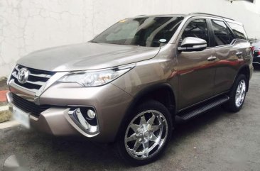 Toyota Fortuner 2017 G AT 14M for sale 