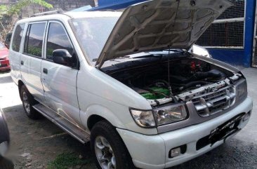 2005 Isuzu Crosswind for sale