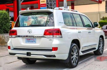 Toyota Land Cruiser VX Limited Platinum Edition 2018