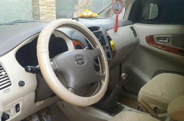 SELLING TOYOTA Innova G 2007