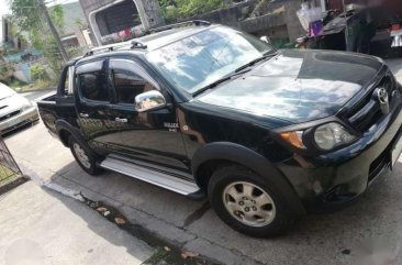 Toyota Hilux E 2005 model Diesel Manual