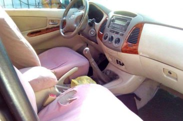 For sale TOYOTA Innova g 2007 diesel manual