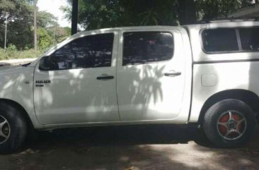 Toyota HiLux 2008 model FOR SALE