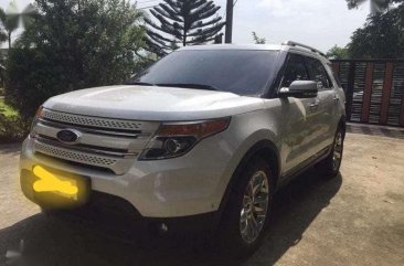 2013 Ford Explorer 4x4 15t km only top of d line