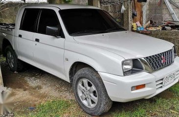 2002 Mitsubishi Endeavor Diesel engine - Manual