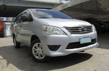 2013 Toyota Innova 2.0 J Gas MT Php 468,000 only!!! 