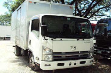 2018 Isuzu Elf for sale