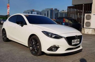 2016 Mazda 3 skyactive 2.0L top of the line 