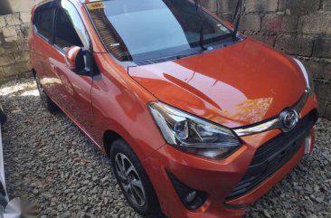 2017 Toyota Wigo 1.0G manual newlook METALLIC ORANGE