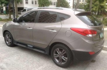 For Sale!!! 2012 Hyundai Tucson Theta II 2.0 GLs 2WD AT