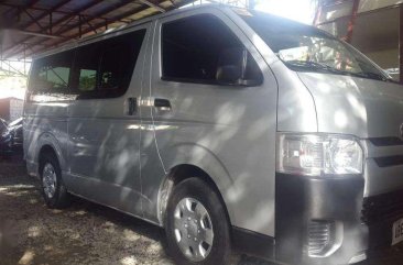 Toyota Hiace Commuter 2016 Silver-Located at Quezon City