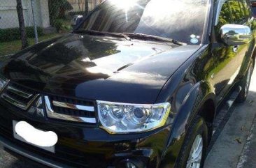 SELLING MITSUBISHI Montero glx 2014