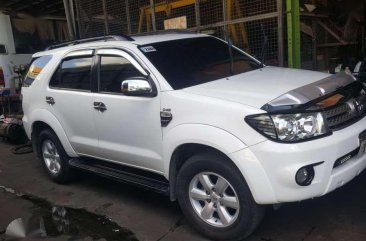 TOYOTA Fortuner 2011 model 820k asking