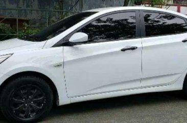 Hyundai Accent active Grab P. A. Assume Balance