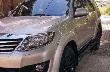 2012 Toyota Fortuner G manual diesel FOR SALE